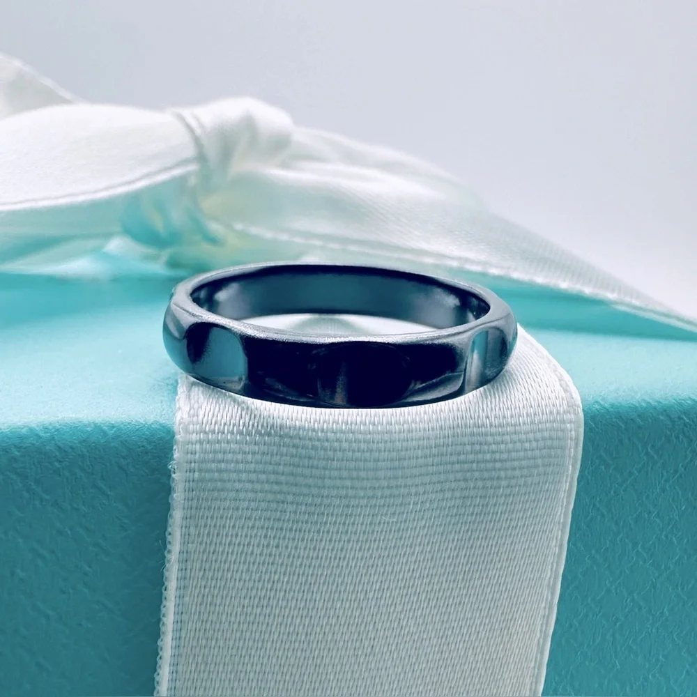 Tiffany & Co. 4 mm Groove Band Ring in Titanium Size 9 with Packaging